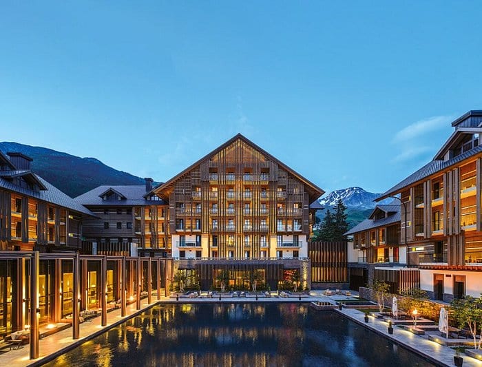 "cheddi andermatt" hotel
